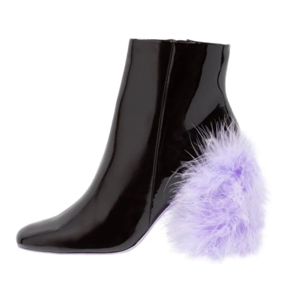 River IslsndBlack Ankle Boots with Purple Fur Accent, US6,5